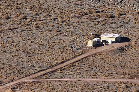 EMDR transmitting and receiving antennas and instrument shelter at ALO