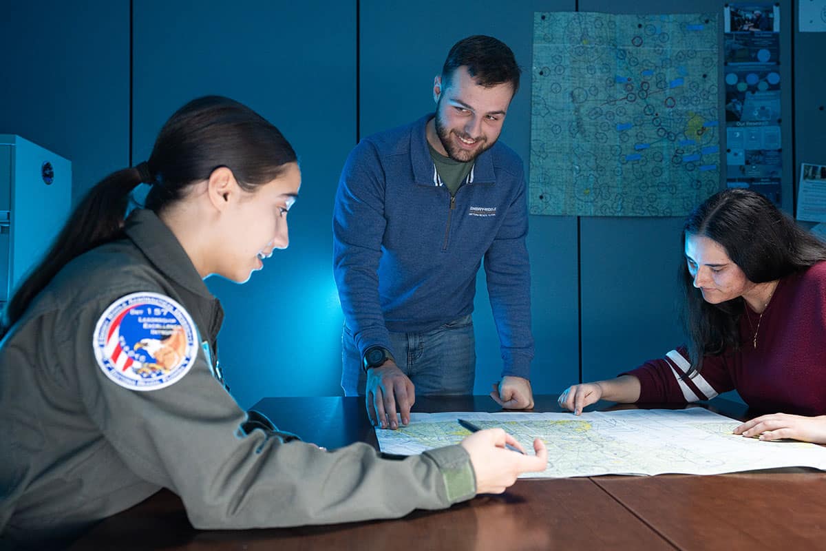 Students working in the Applied Cognition and Training Science Lab