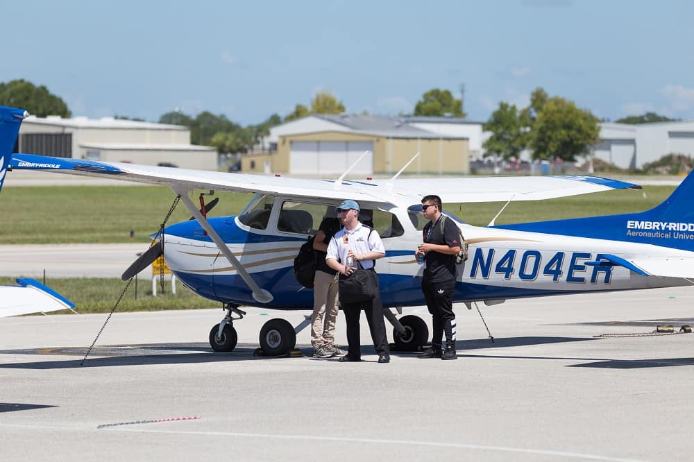 Embry Riddle Sesna on runway