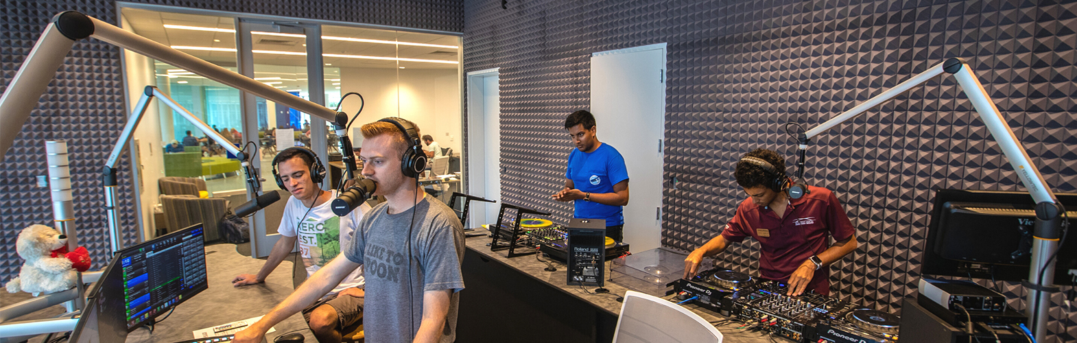 ERAU radio station