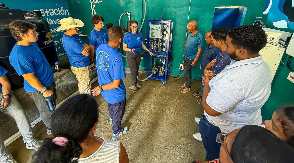 Embry-Riddle students traveled to the Dominican Republic for a week this summer to install a solar-powered water purification system, which they designed and built as part of the Pure Water Project.