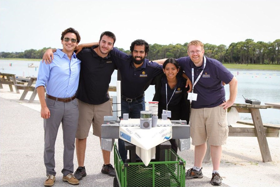 Embry-Riddle’s Phantom 2 team placed second out of 19 teams in the 2022 RoboBoat international student competition.